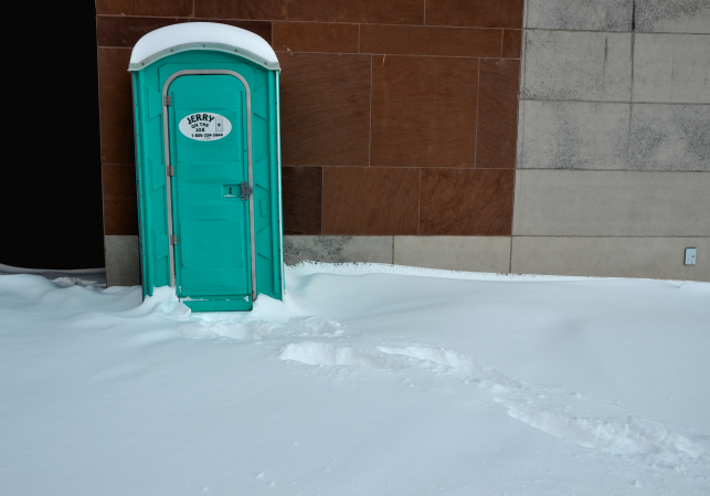 a 'jerry on the job' in the snow 